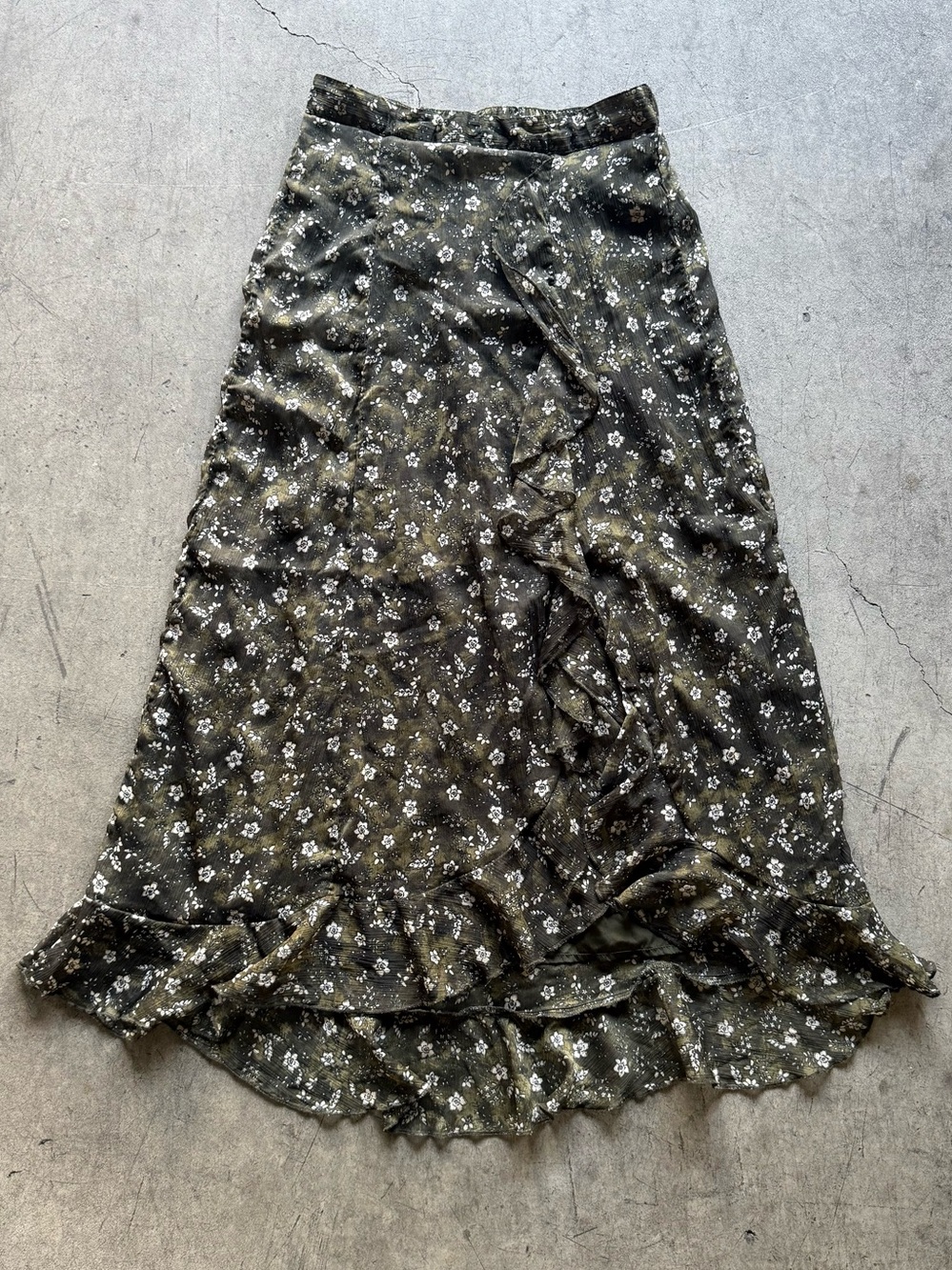 Old Navy - Dark Olive GreenFloral Midi Skirt with Ruffle Hem/ Ruffle detail side